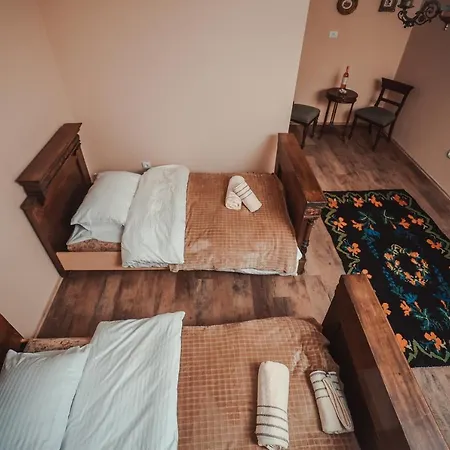 1880 Apartment