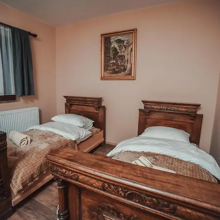 Apartment 1880 *