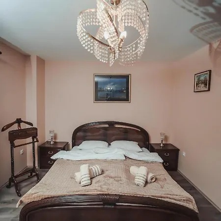 1880 Apartment