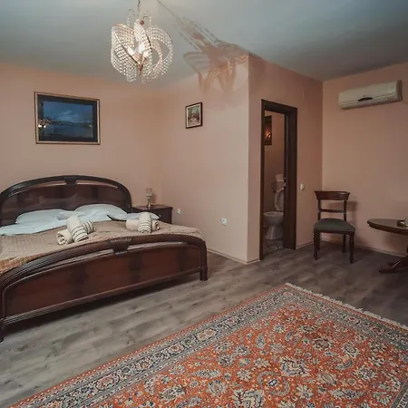 1880 Apartment Sremski Karlovci