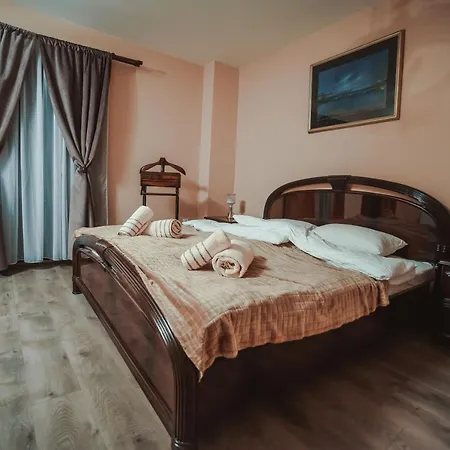 Apartment 1880 *